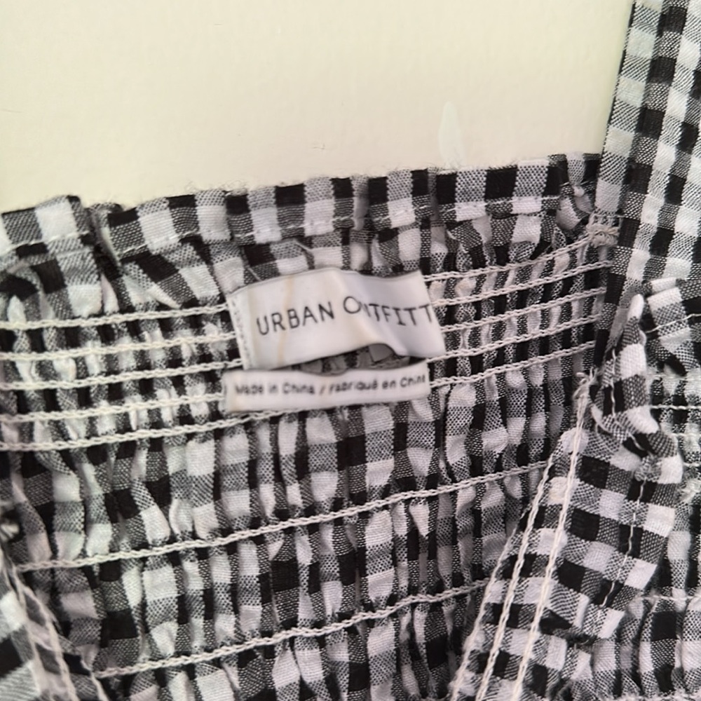 Urban Outfitters Ruched Too - Picture 2 of 3